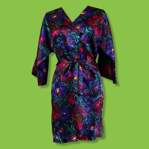 Vintage Black Floral Robe, M - Picture 1 of 7
